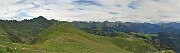 59 Sguardo indietro al verdeggiante Monte MIncucco